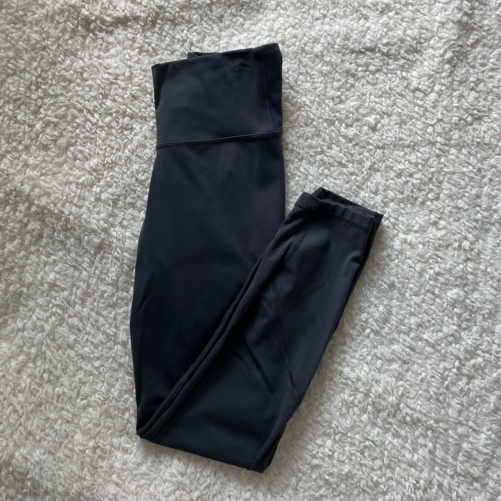 Lululemon: Swift Speed Leggings Cropped 21”